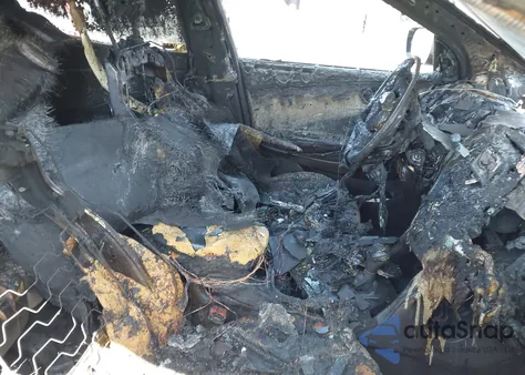 2014 Hyundai Santa Fe Sport 2.4L from USA, damaged, VIN 5XYZUDLB3EG151884